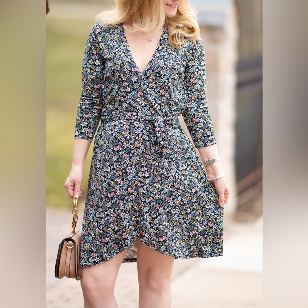 LOFT Plus Multi Color Floral Print Wrap Dress 16